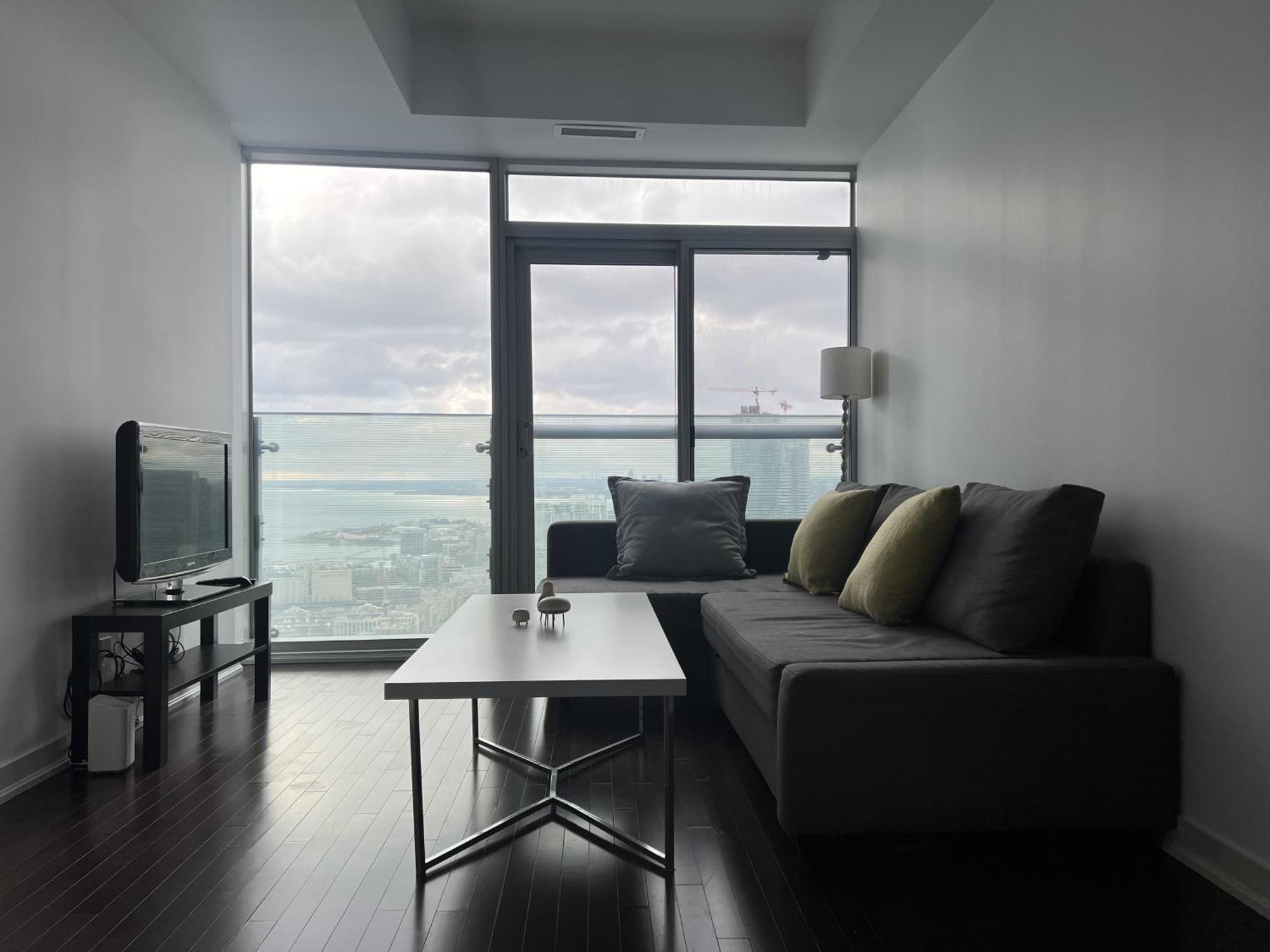 Grand Royal Suites Toronto Esterno foto